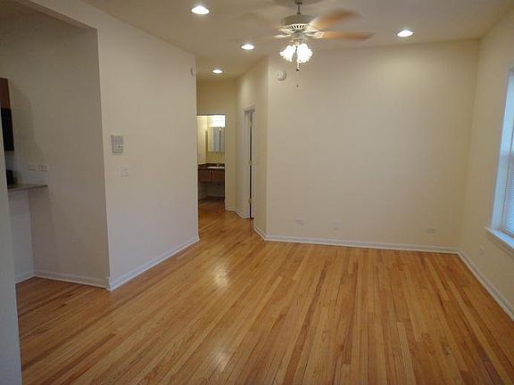 3rd image of 1828 W Lawrence Ave #4807GDN