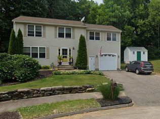 21 Travis St, Worcester, MA 01604