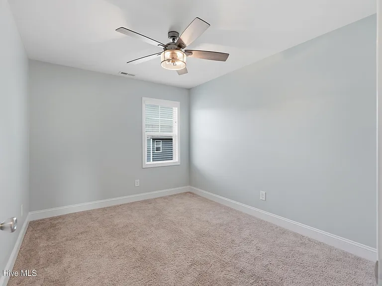 310 S Stingray Ln — Photo 14