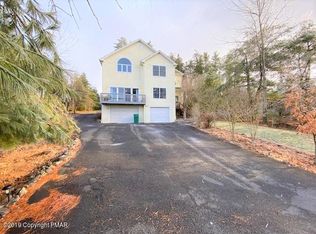 238 Eastshore Dr, East Stroudsburg, PA