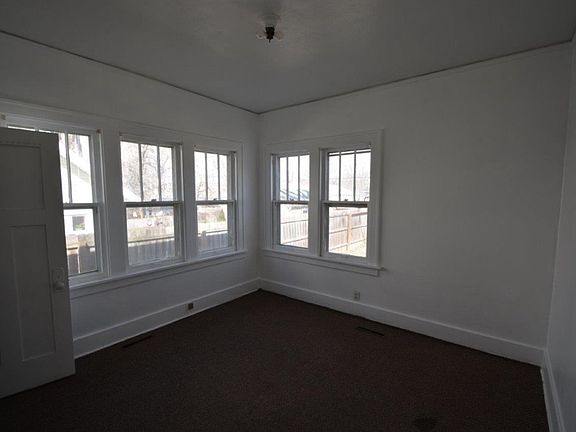 3rd image of 3210 Nebraska St