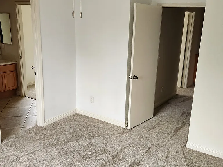 1796 Cottonwood Dr #1 — Photo 3