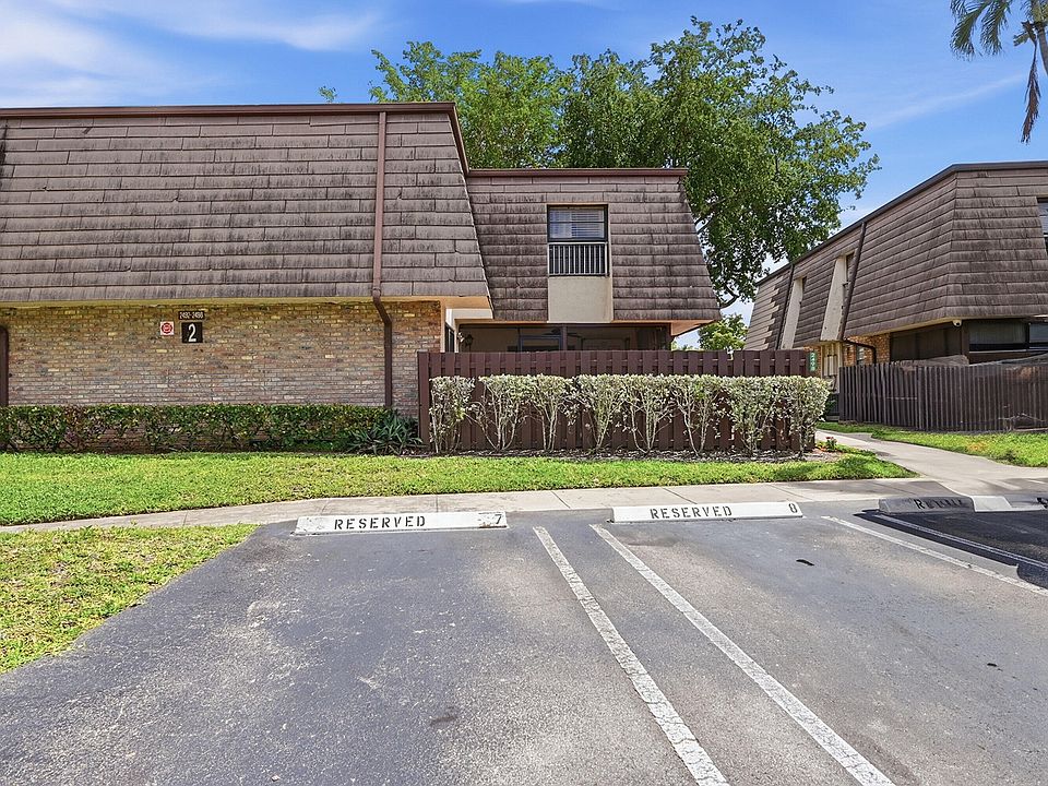 1st image of 2498 NW 99th Ave