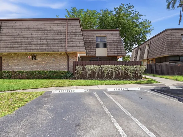 2498 NW 99th Ave, Coral Springs, FL 33065