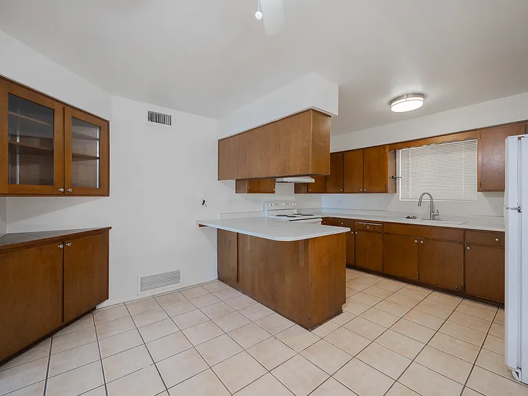 617 E Brown Rd, Mesa Az — Photo 11