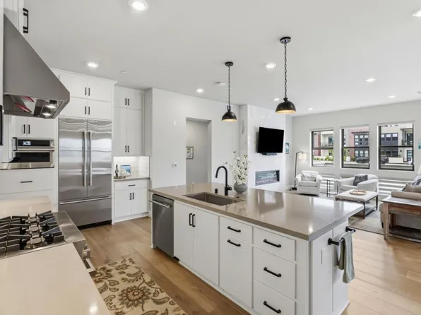 2720 Sand Dune Ave, Marina, CA 93933