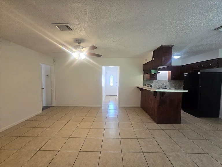 7518 Hummingbird Ln — Photo 14