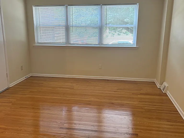 5403 Houghton Pl — Photo 4