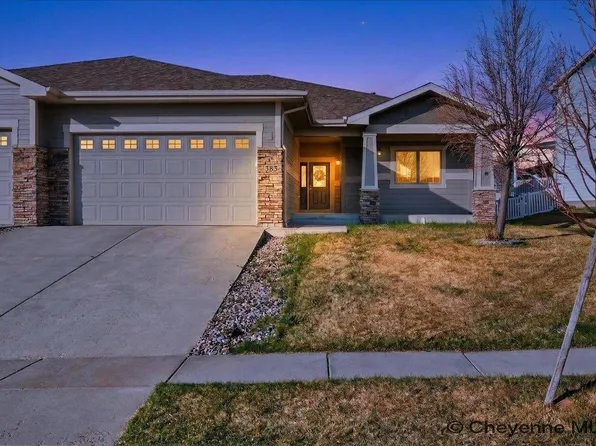 933 Feather Rdg, Cheyenne, WY 82009