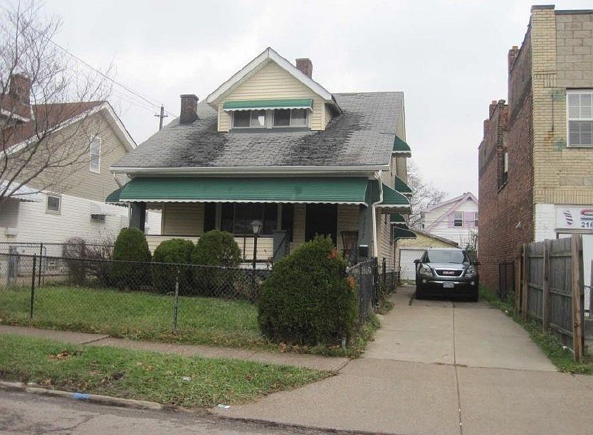 2nd image of 3877 E 123rd St