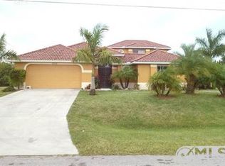 1302 SW 12th Ter, Cape Coral, FL 33991