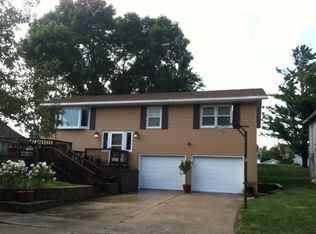 705 Cedar St, Adair, IA 50002