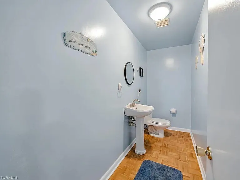851 Perrine Ct — Photo 8