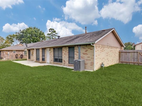 10807 Maple Rock Dr
