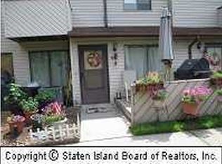 91 Selvin Loop #A, Staten Island, NY 10303