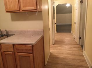 220 1/2 7th St #2, Manistee, MI 49660