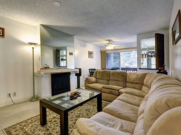 3rd image of 13208 Summertime Ln