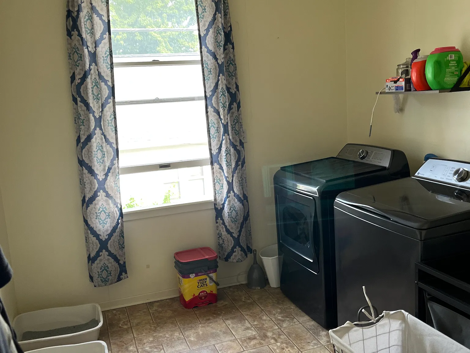 2 bed, 1000 sqft, $1,000 — Photo 4