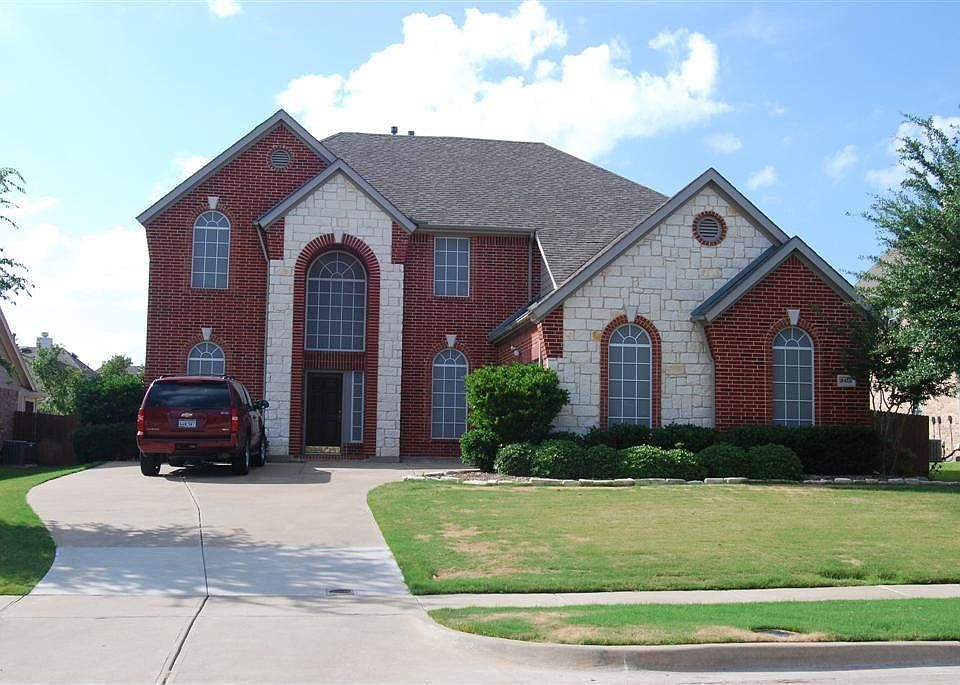 1st image of 2412 Cruise Dr