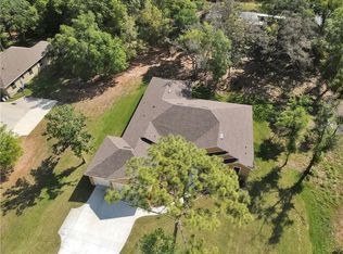 17907 Simmons Rd, Lutz, FL 33548