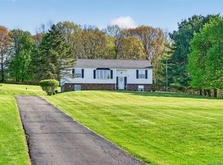 513 Mullock Rd, Port Jervis, NY 12771