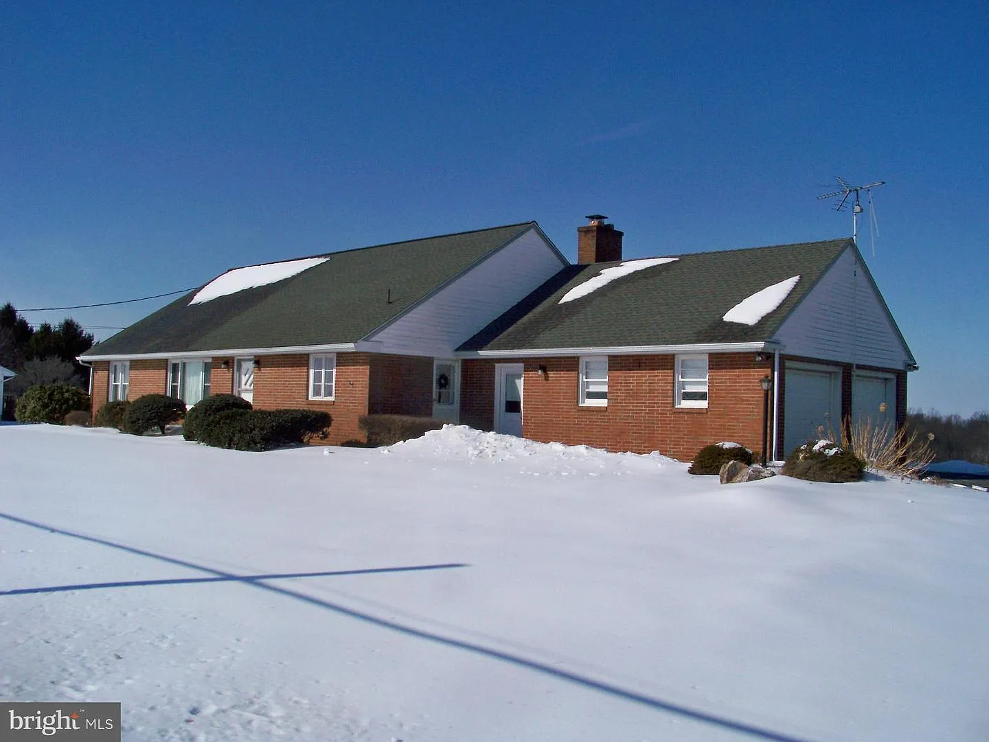 176 Scotland Rd photo 1