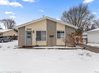 27729 Shiawassee Rd, Farmington Hills, MI 48336