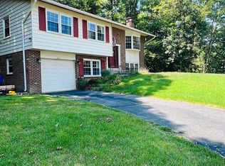 7208 Briarcliff Dr, Springfield, VA 22153