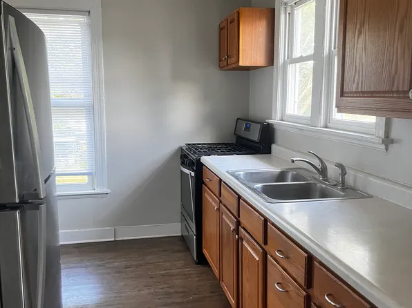 2480 Sullivan St #2, Lake Station, IN 46405