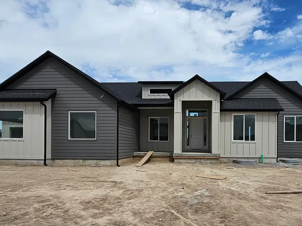 343 E Dutton #111, Grantsville, UT 84029