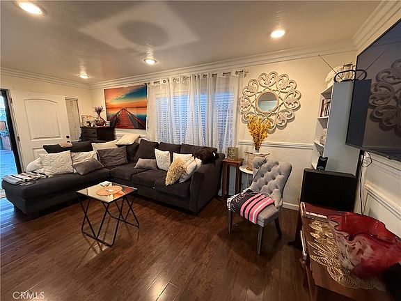 5th image of 10313 Gorman Ave
