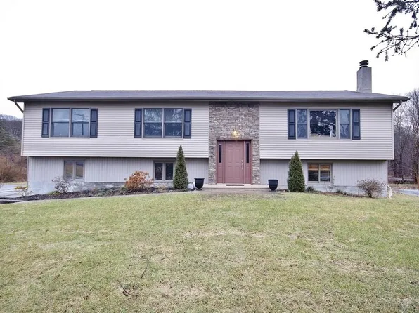 1458 Salt Point Turnpike, Pleasant Valley, NY 12569