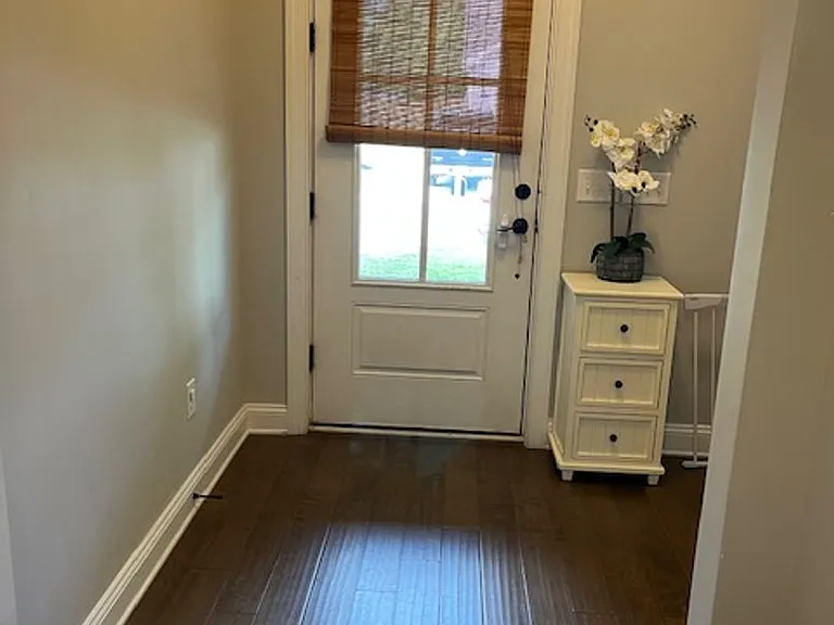 608 Coniston Dr — Photo 5