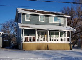 1714 W Central Ave, Minot, ND 58701