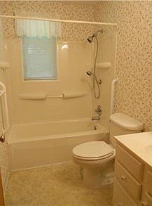 5th image of 217 Monica Dr