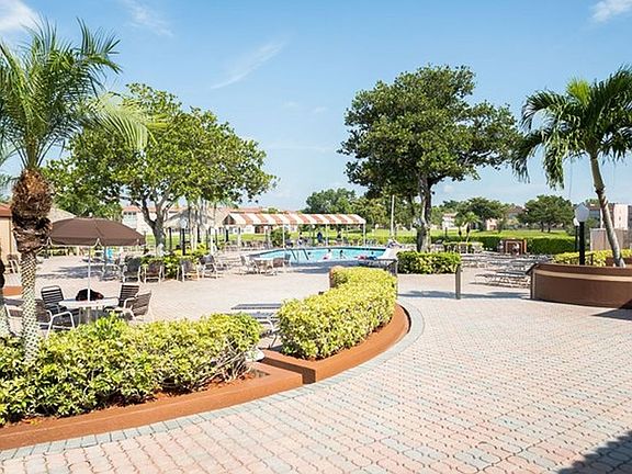 3rd image of 9340 Sunrise Lakes Blvd APT 103