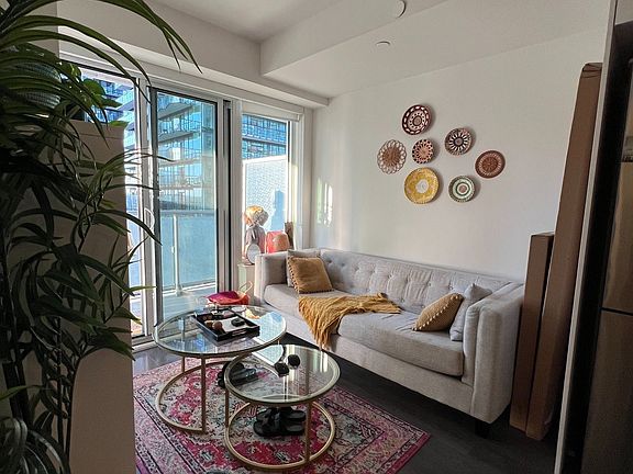 4th image of 99 Broadway Ave #1601
