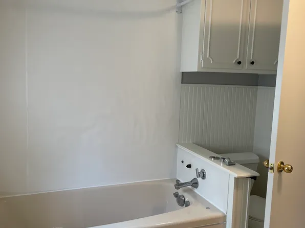 (undisclosed Address), Litchfield, MN 55355