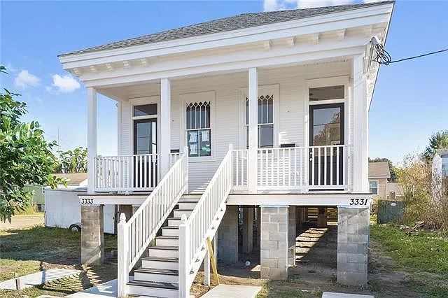 2 bed, 1.0 bath, 700 sqft, $1,450 — Photo 1