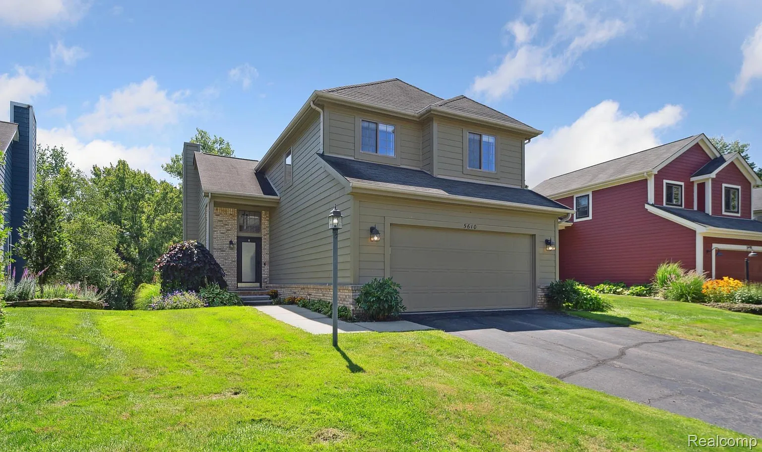 5610 Northcrest Xing photo 1