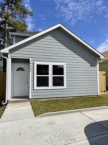 16682 E Forrestal Photo 1