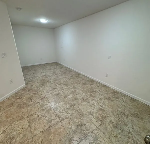 1202 La Brad Ln — Photo 5