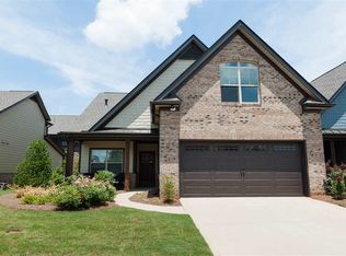 302 Scotch Rose Ln, Greer, SC 29650
