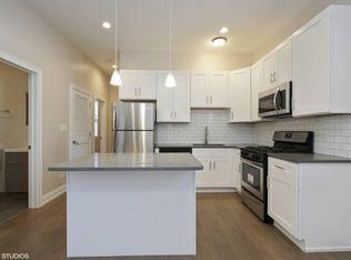 1700 S Union Ave #2R, Chicago, IL 60616