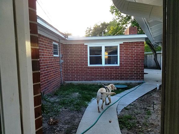 4th image of 2333 Cesery Blvd