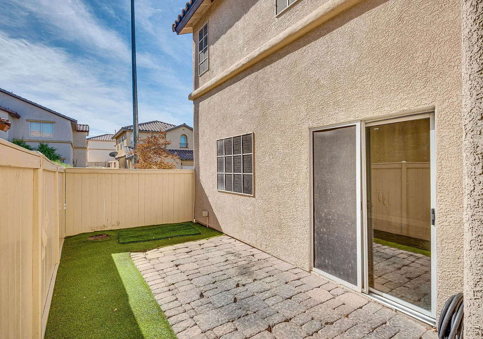Two-Story Home with Fireplace and Private Outdoor Space in Silverado Ranch — Photo 4