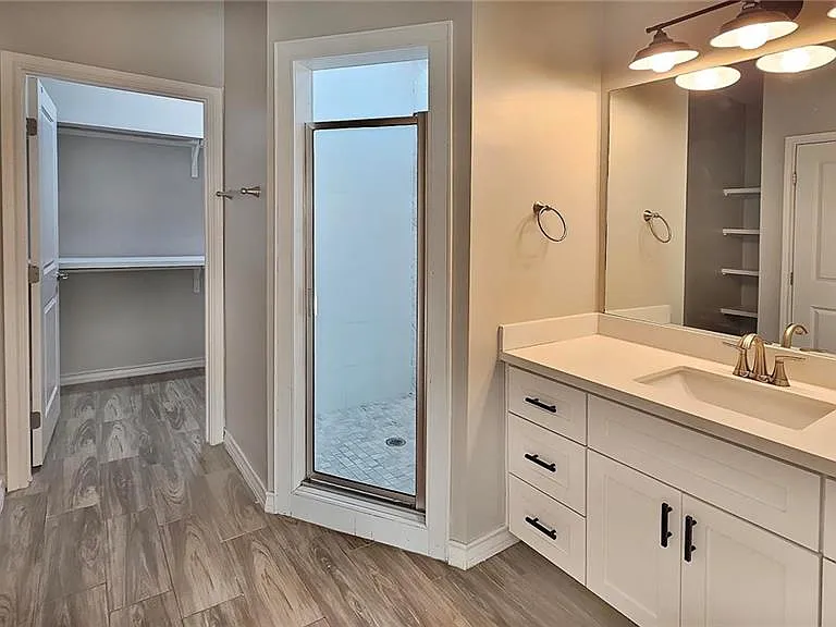 2809 E Israel Ave #1 — Photo 7