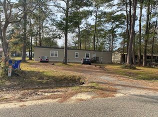 208 Rustic Ln, Lumberton, TX 77657