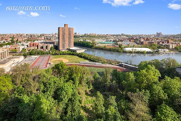 Sold by Corcoran | media 21