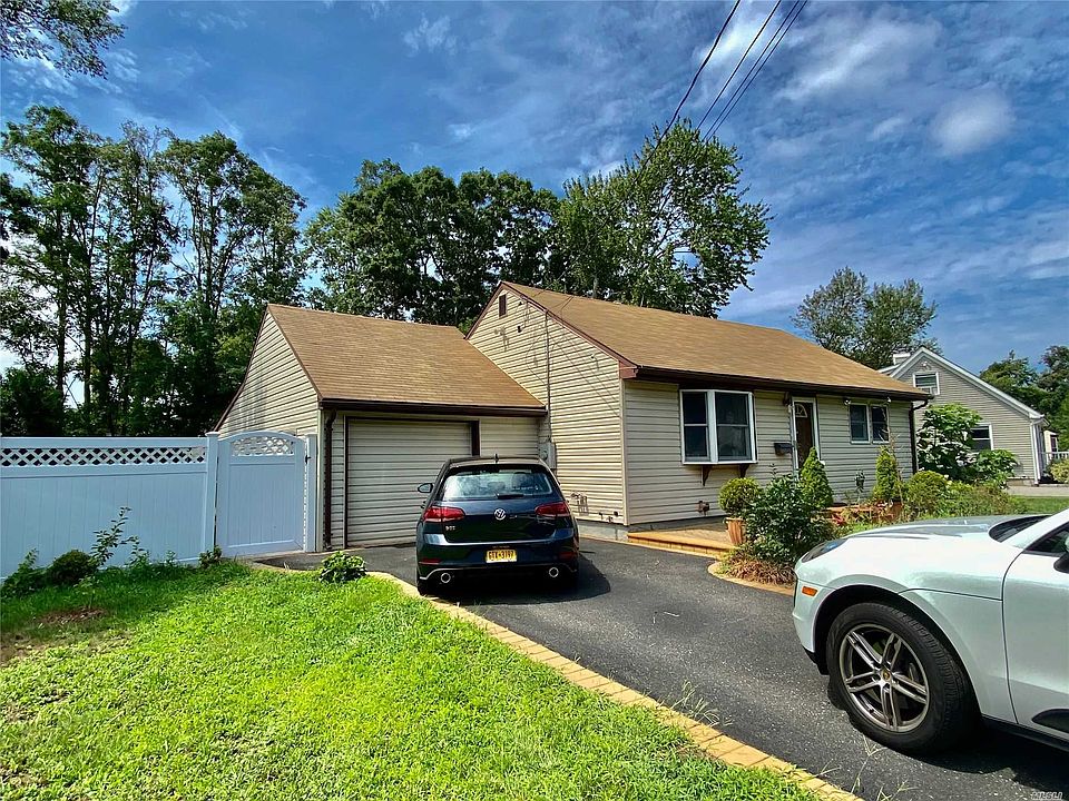 153 Mark Tree Rd, Centereach, NY 11720 Zillow